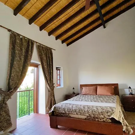 Guest house Arhontiko Mansion
