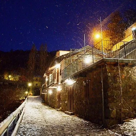 بيت ضيافة Arhontiko Mansion أسكاس