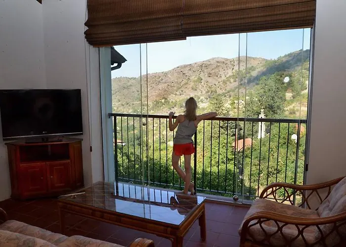 Pensionat Arhontiko Mansion Askas